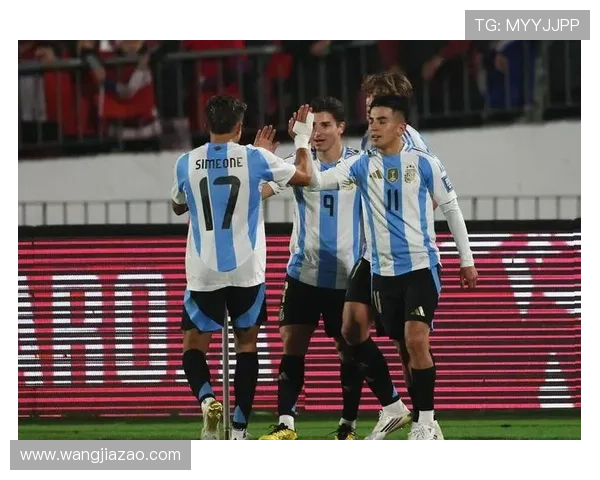 切尔西竞逐阿尔瓦雷斯战巴黎巴萨